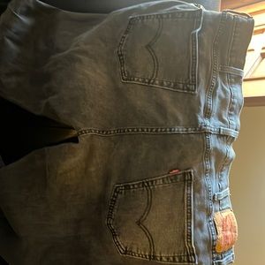 Men’s like new Levi’s 40 32
